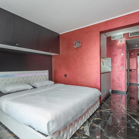 Luxury Studio Renovated 2024 With Free Parking Beausoleil Eksteriør billede